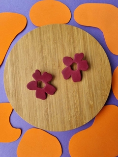 Brinco Flor Roxo Uva - Orgânika