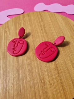 Brinco Mona Rosa Amaranto - Orgânika - comprar online