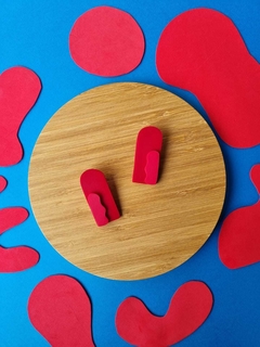 Brinco Portal Vermelho Carmim - Orgânika - comprar online