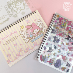 Caderno de adesivos Sanrio na internet