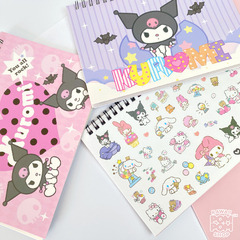 Caderno de adesivos Sanrio