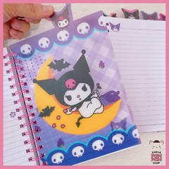 Caderno A5 com divisórias Sanrio Kuromi