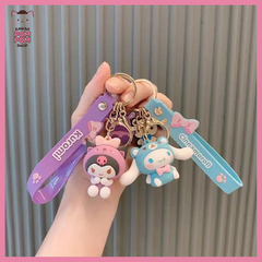 Chaveiro com pingente Sanrio na internet