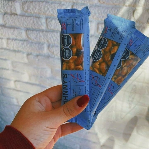 Barra de frutos secos con arándanos-Johnnys-28gr