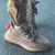 Imagen de Zapatillas unisex Yeezy Boost 350 V2