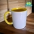 Caneca de Porcelana Personalizada Alça e Interior Amarela