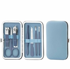 Mini Kit De Cuidado Personal X7 Piezas Manicuria Y Pedicuria - comprar online