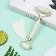 Imagen de Rodillo Con Gua Sha Piedra Jade Masajeador Facial Corporal