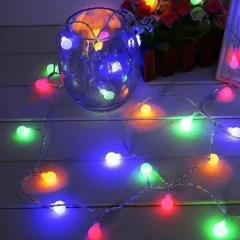 Luces Bolitas 28 Led Guirnalda Multicolor 5 Mts A Pilas - M&Q REGALOS