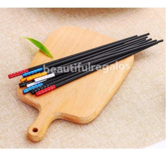Pack 5 Pares Palitos Chinos Sushi Negros Reutilizable en internet
