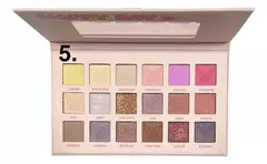 Imagen de Set Paleta De Maquillaje 18 Colores + 4 Brochas Sombras Ojos