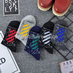 X5 Pares Medias Largas Diseño Estampado Street Hip Hop en internet