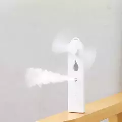 Mini Ventilador Con Humificador Portátil Con Mano Hogar Usb en internet
