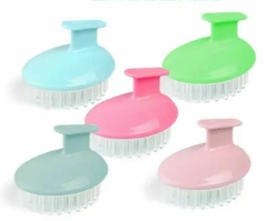 Cepillo Masajeador Para Shampoo Cabello Silicona Cuero Cabel - M&Q REGALOS
