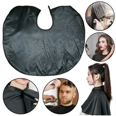 Capa Corta Negra Lisa Profesional Barbería Peluquería Corte