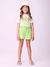 Conjunto blusa pérola com shorts