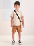 Conjunto com polo e bermuda