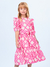 Vestido laise bordado e faixa rosa neon na internet