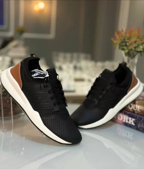 NEW BALANCE 247 LUXE