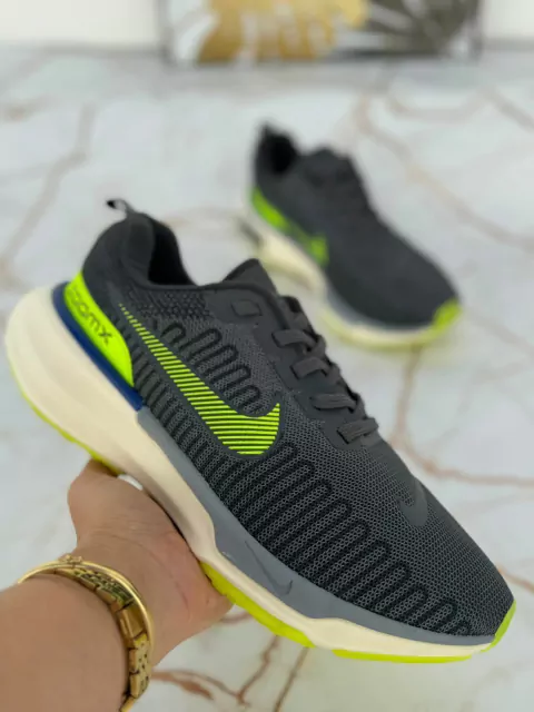 Nike ZoomX invincible