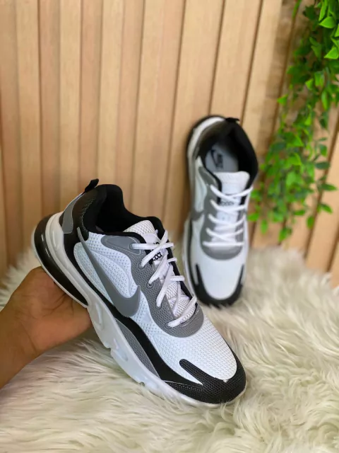 NIKE REACT 270
