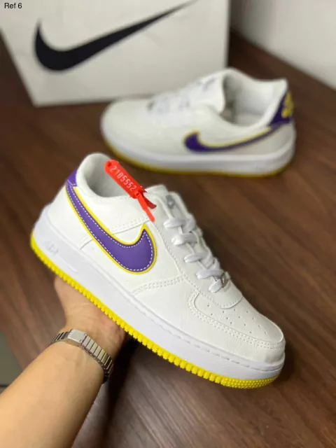 NIKE AIR FORCE PREMIUM