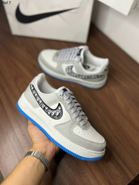 NIKE AIR FORCE PREMIUM