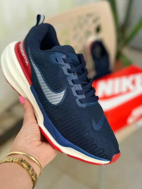 Nike ZoomX invincible