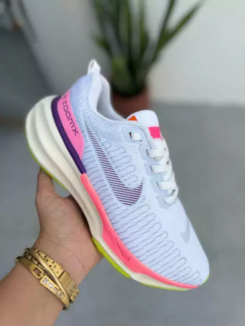 Nike ZoomX invincible