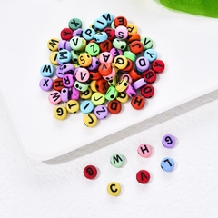 CUENTAS LETRAS PLANAS Y REDONDAS MULTICOLOR X 15G X 100 UNI - tienda online