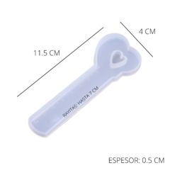 MOLDE SILICONA REGLA / SEÑALADOR 7 CM CORAZON - comprar online