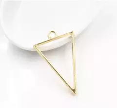 DIJE TRIANGULO - ORO BRILLANTE