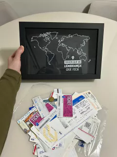 Quadro Cofre - Coleção de Lembranças na internet