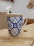 Caneca de porcelana azul hexágono - comprar online