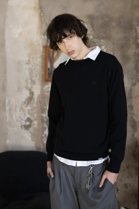 SWEATER CREWNECK LOGO BLACK - comprar online