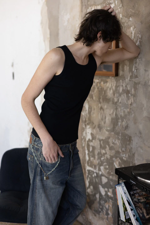 MUSCULOSA GOTH PLAIN - comprar online