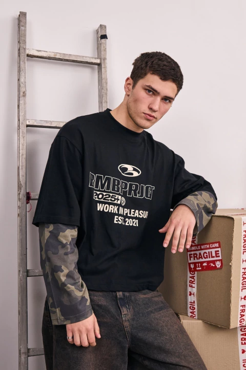 REMERA DOBLE MANGA NEGRA - WIP - comprar online