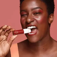 BE PEACH Blush e batom - Cor Cherry - Bruna Malheiros - CILIOS EXPRESS
