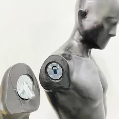 Manequim Masculino Jogador Futebol em Plástico - comprar online