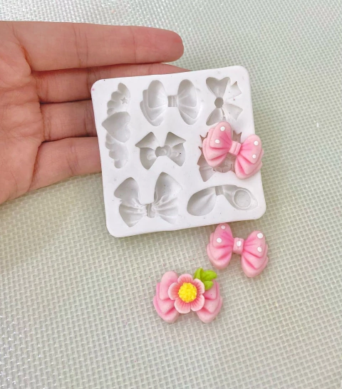 MS828 MOLDE DE SILICONE MINI LACINHOS VARIADOS