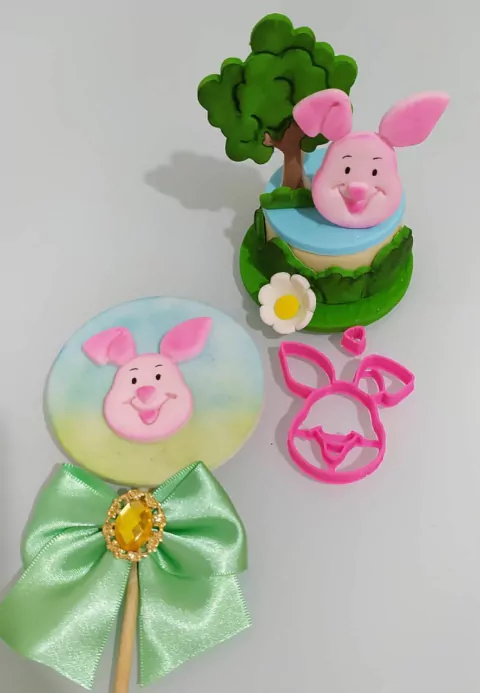 C182 CABEÇA LEITÃO 5CM