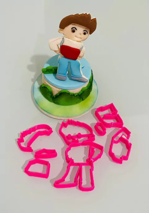 C266 MENINO PATRULHA CANINA 7CM