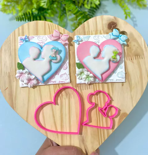 C236 MÃE COM CORAÇÃO 6,5CM