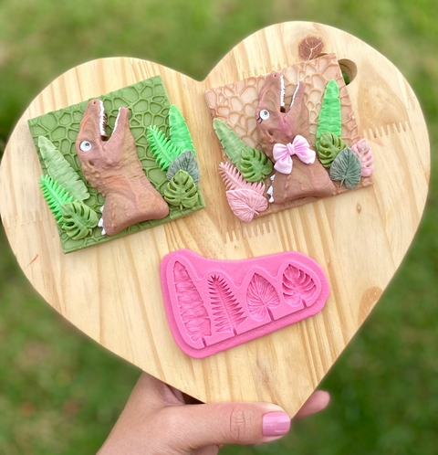 MS406 MINI FOLHAS TROPICAIS 5CM 0012