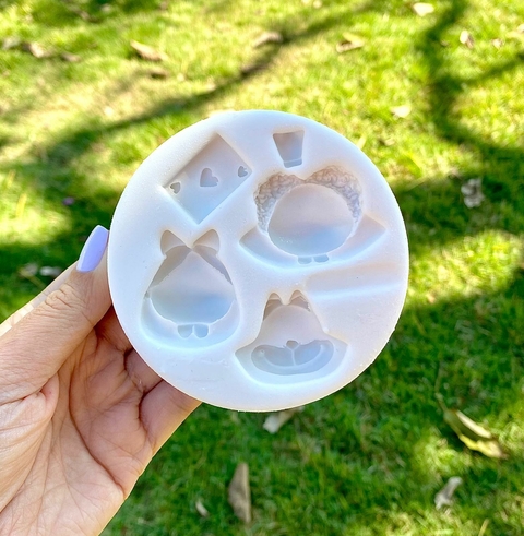 MS865 MOLDE DE SILICONE ALICE NO PAÍS DAS MARAVILHAS