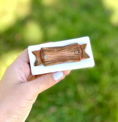 MS694 PLAQUINHA DE MADEIRA FAZENDINHA FOFA 7CM 0014