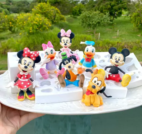 MS1068 KIT COMPLETO MOLDE DE SILICONE MICKEY E SUA TURMA (PEÇAS VARIAM ENTRE 7,5 E 8,5CM) 00260