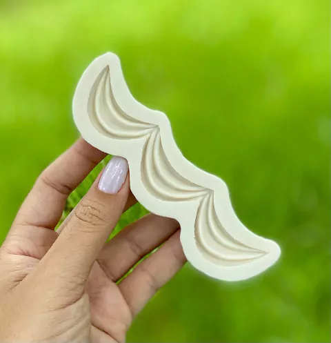 MS1123 MOLDE DE SILICONE BABADO ACABAMENTO 0014