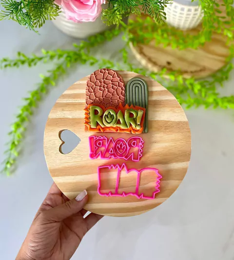 M58 MARCADOR DINOSSAURO ROAR 7CM 0018