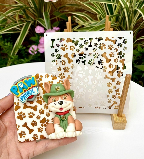 ST09 STENCIL PATINHAS COM OSSOS PATRULHA CANINA 14X14 005.50